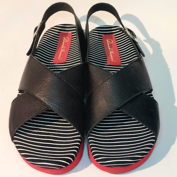 Daniele Ancarani black leather w red soles footbed sandals, EU41, NWT - Picture 9 of 13